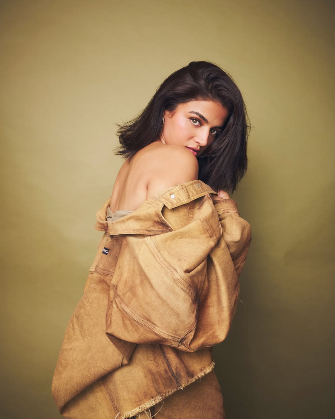 Wamiqa Gabbi trendy celebrity look