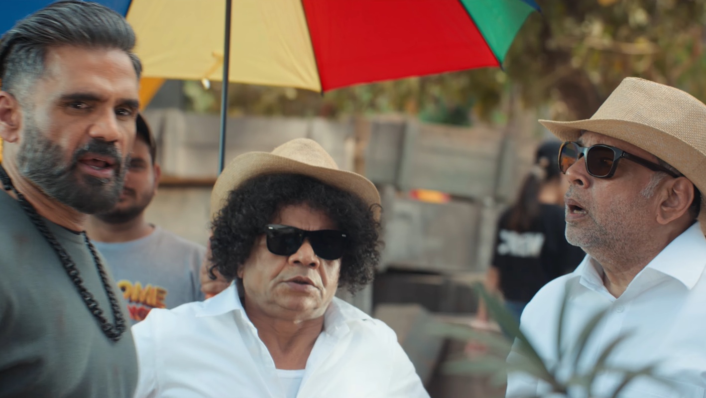 Suniel Shetty and Paresh Rawal scene