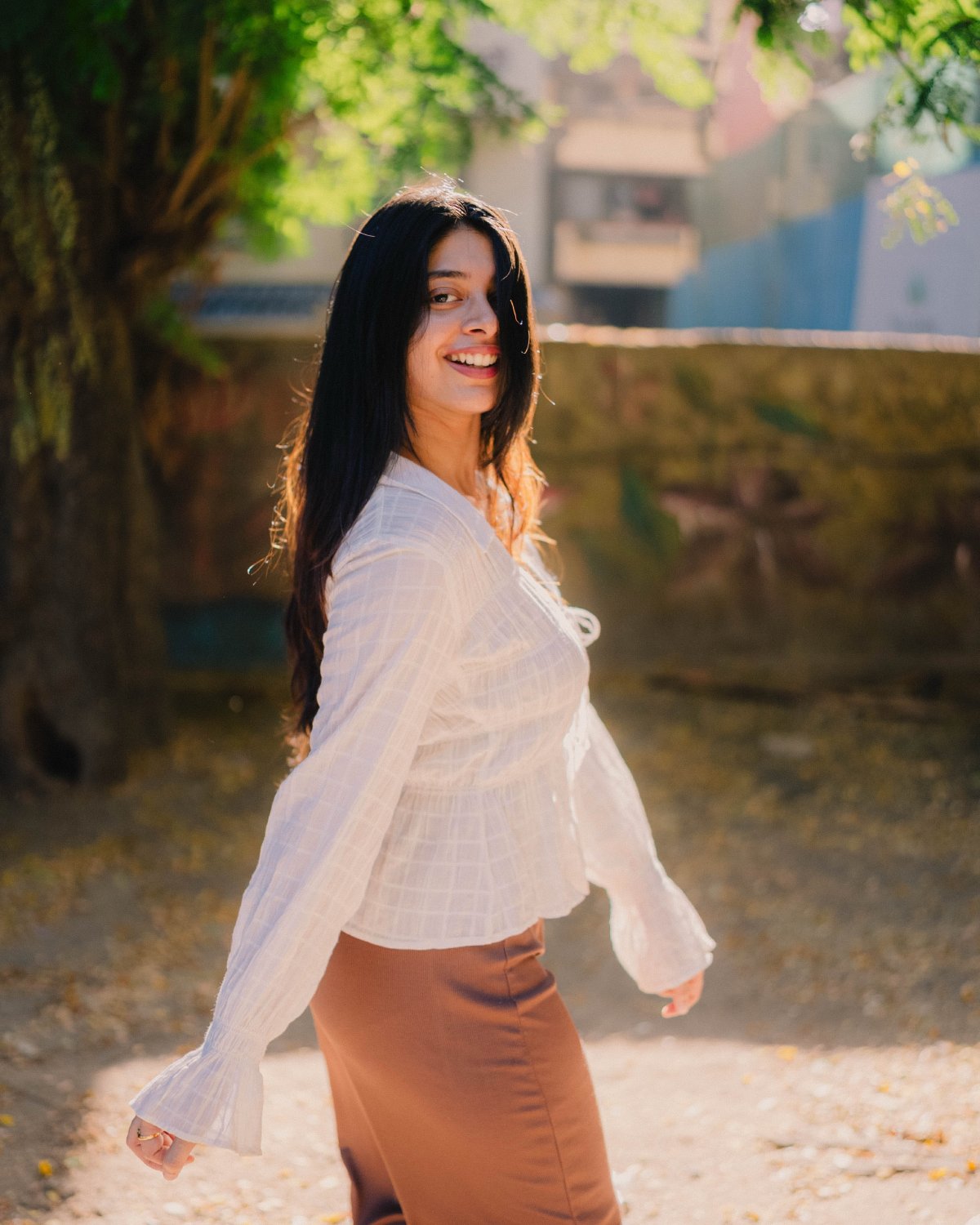 Yashashree Rao modern fashion look