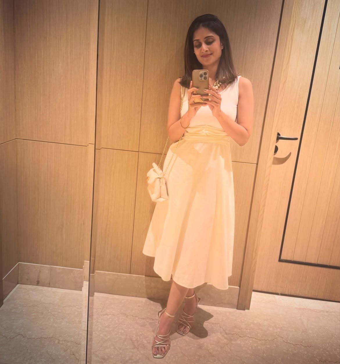 Ajith Kumar's Sister-in-Law Shamlee's Stunning New Photos Go Viral on Social Media