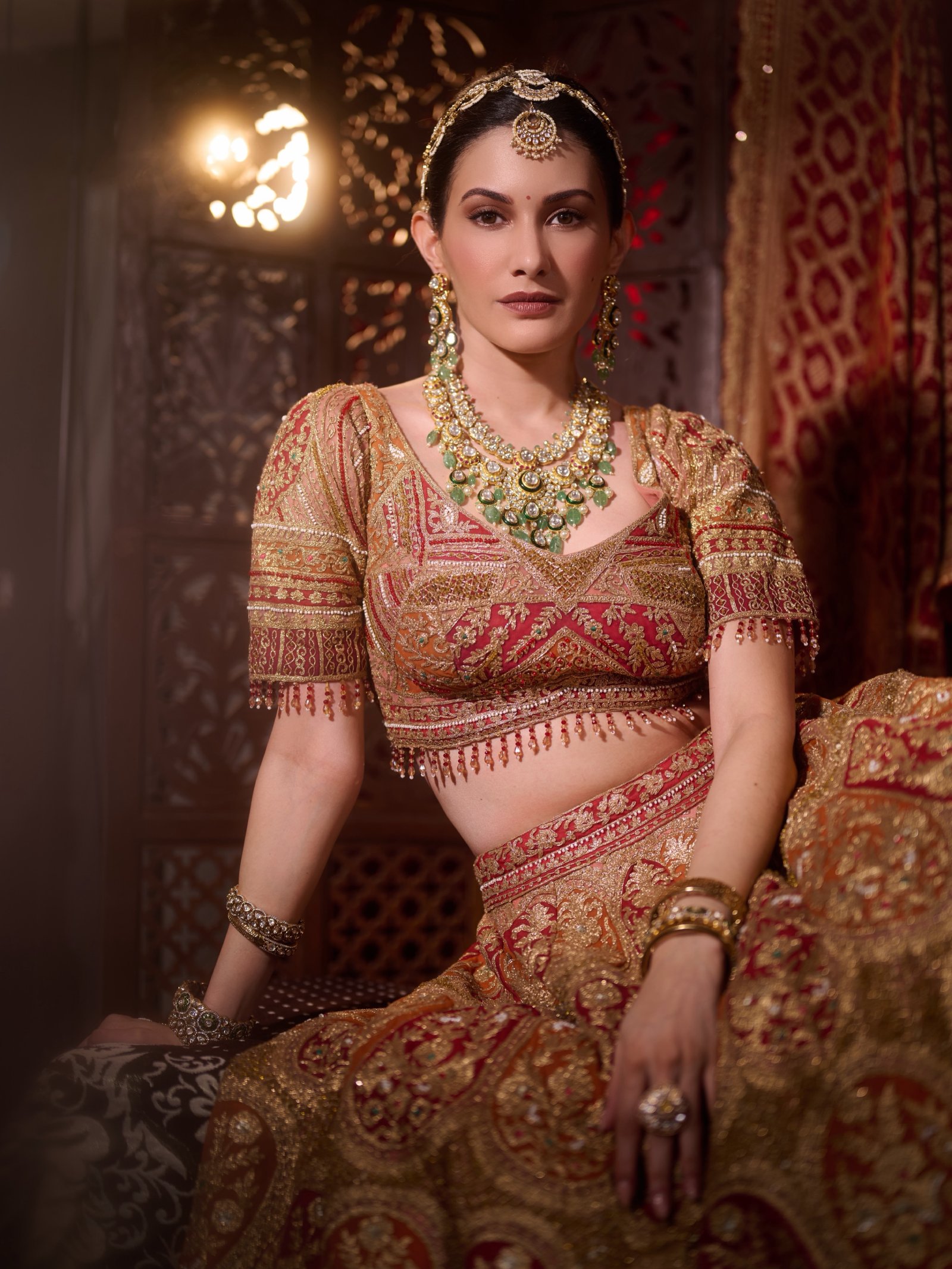 Traditional Fashion with Contemporary Grace