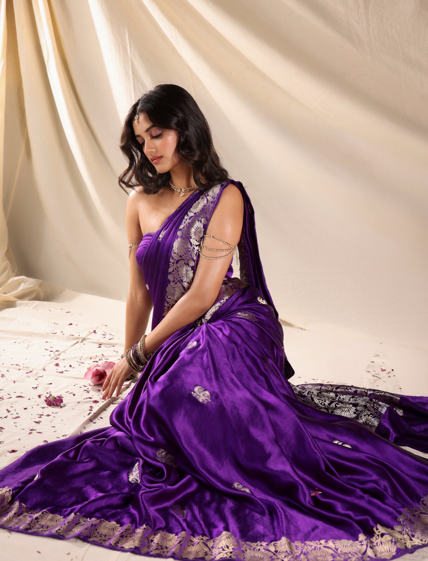 Traditional Fashion Inspiration