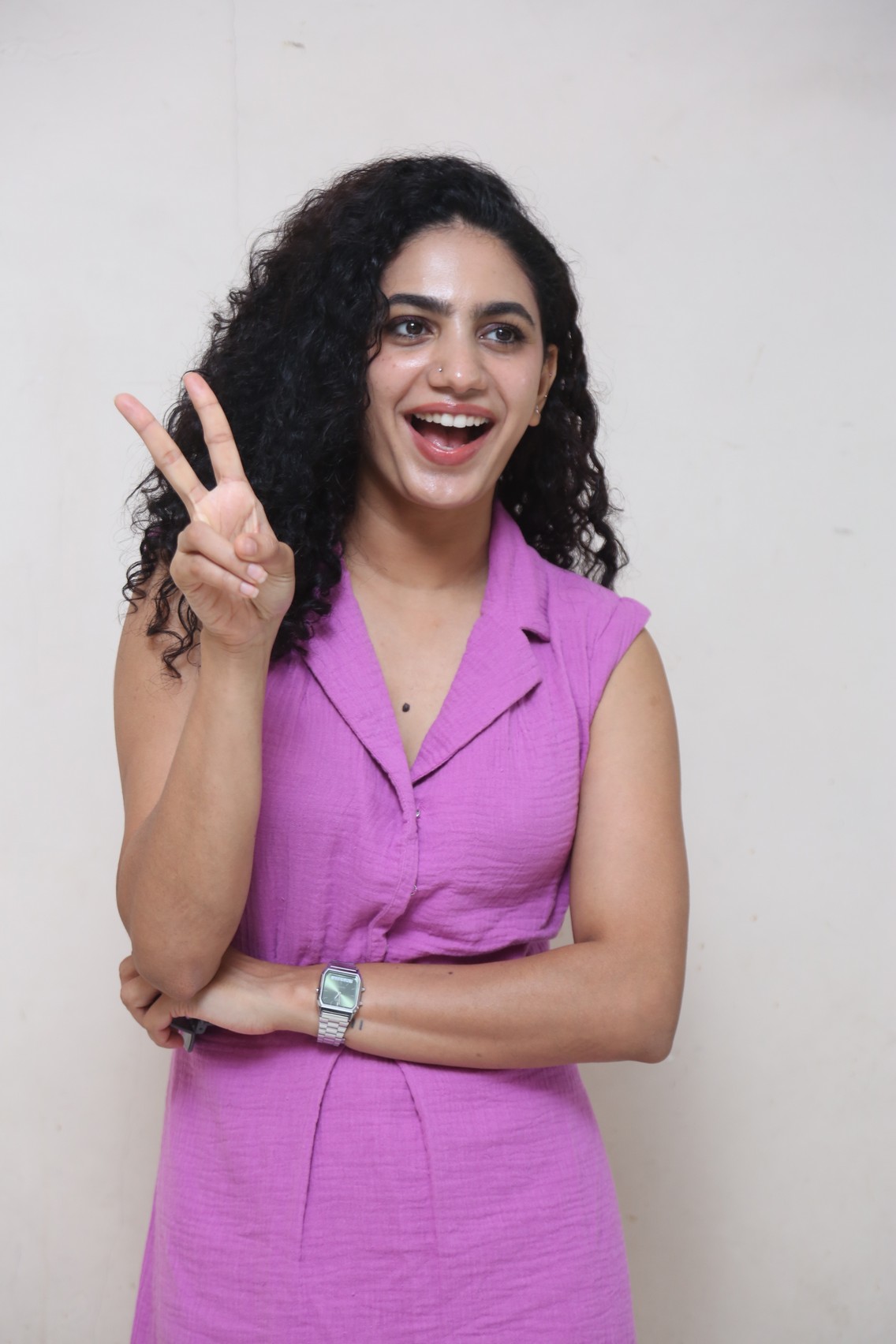 Deepa Thomas fashionable pink outfit