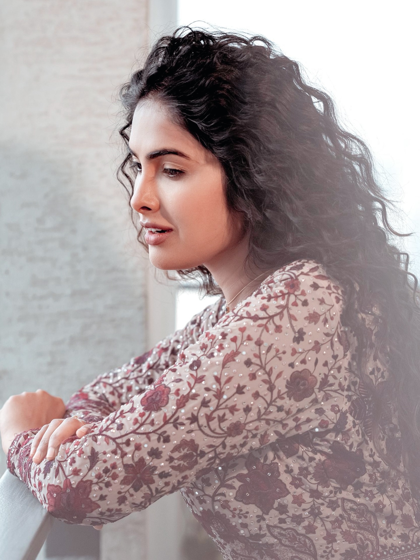 Divi Vadthya elegant beauty look