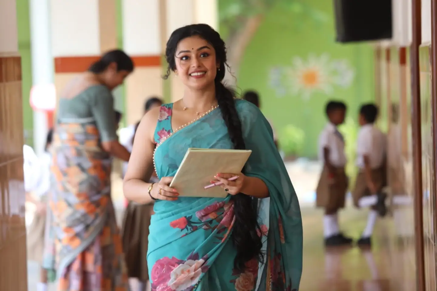 Gatta Kusthi 2 Fame Mokksha Shares Her Meenu Teacher Character Photos From Sets