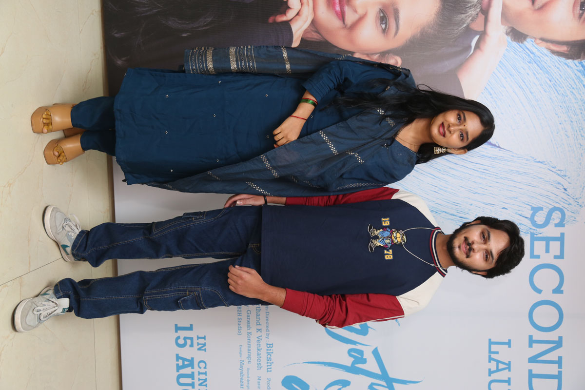 Vasavi Ganeshan and Ansh posing during Hushar Pittalu media session