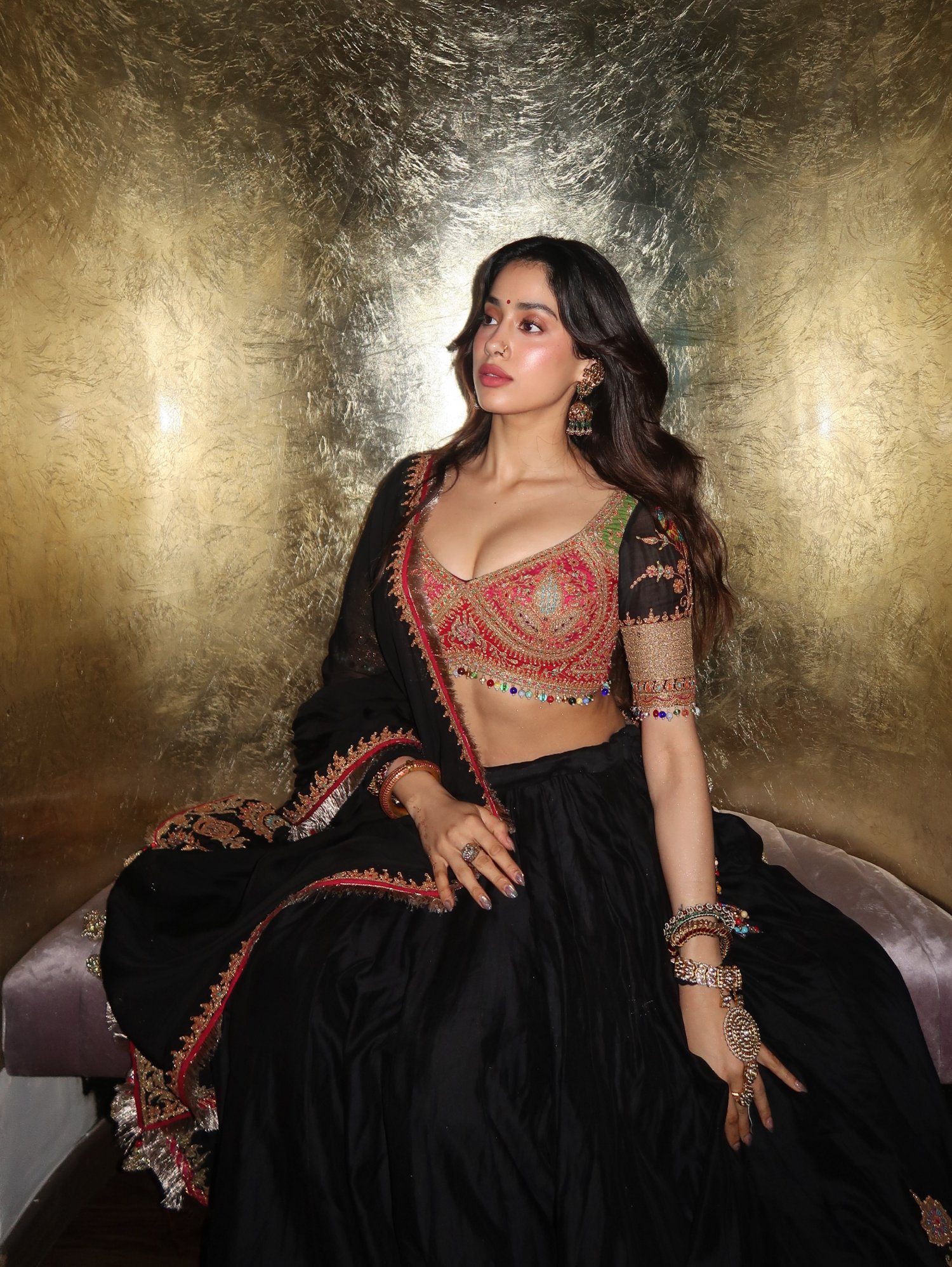 Public Appearances Continue to Inspire Fashion Lovers