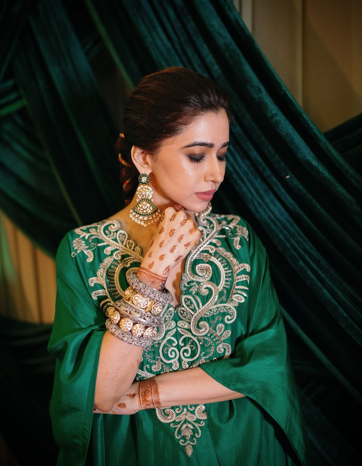 Jayam Ravi's Ex-Wife Aarti Ravi Stuns in New Photos; Internet Wants Her in Films
