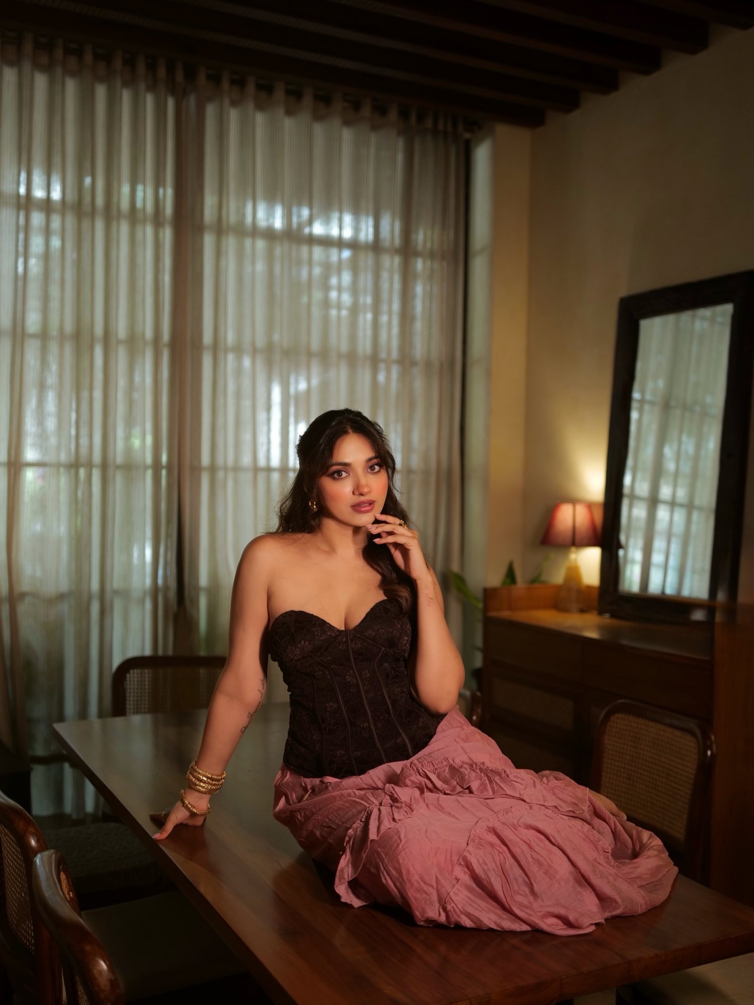 Beauty Styling That Completes the Fashion Story