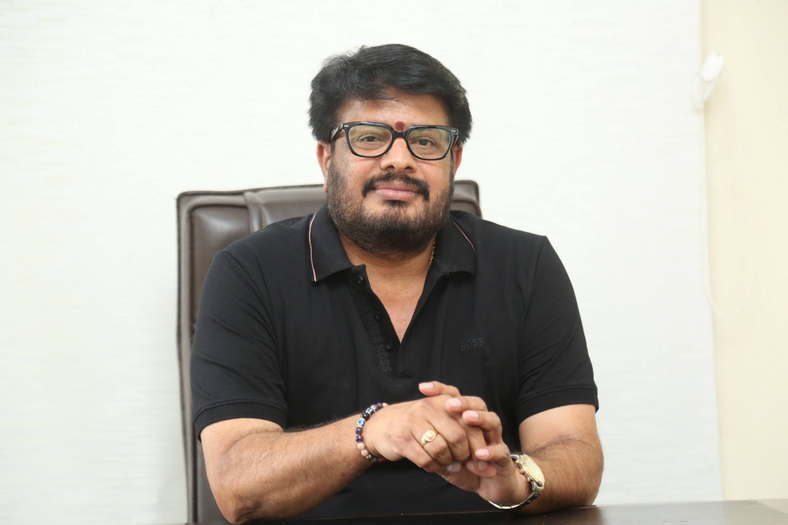 Maheswara Reddy Mooli in stylish casual attire
