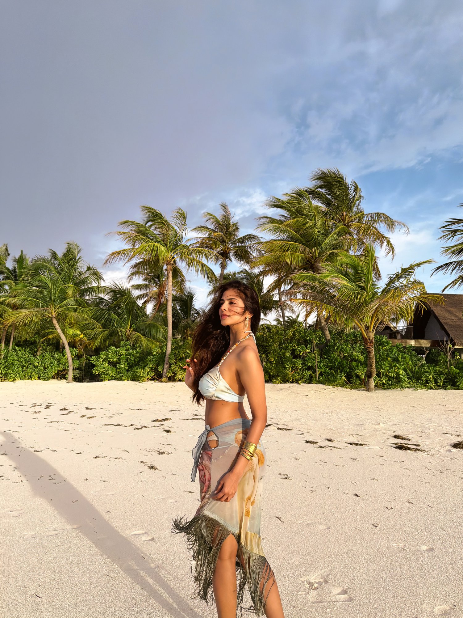 Malavika Mohanan boho fashion accessories