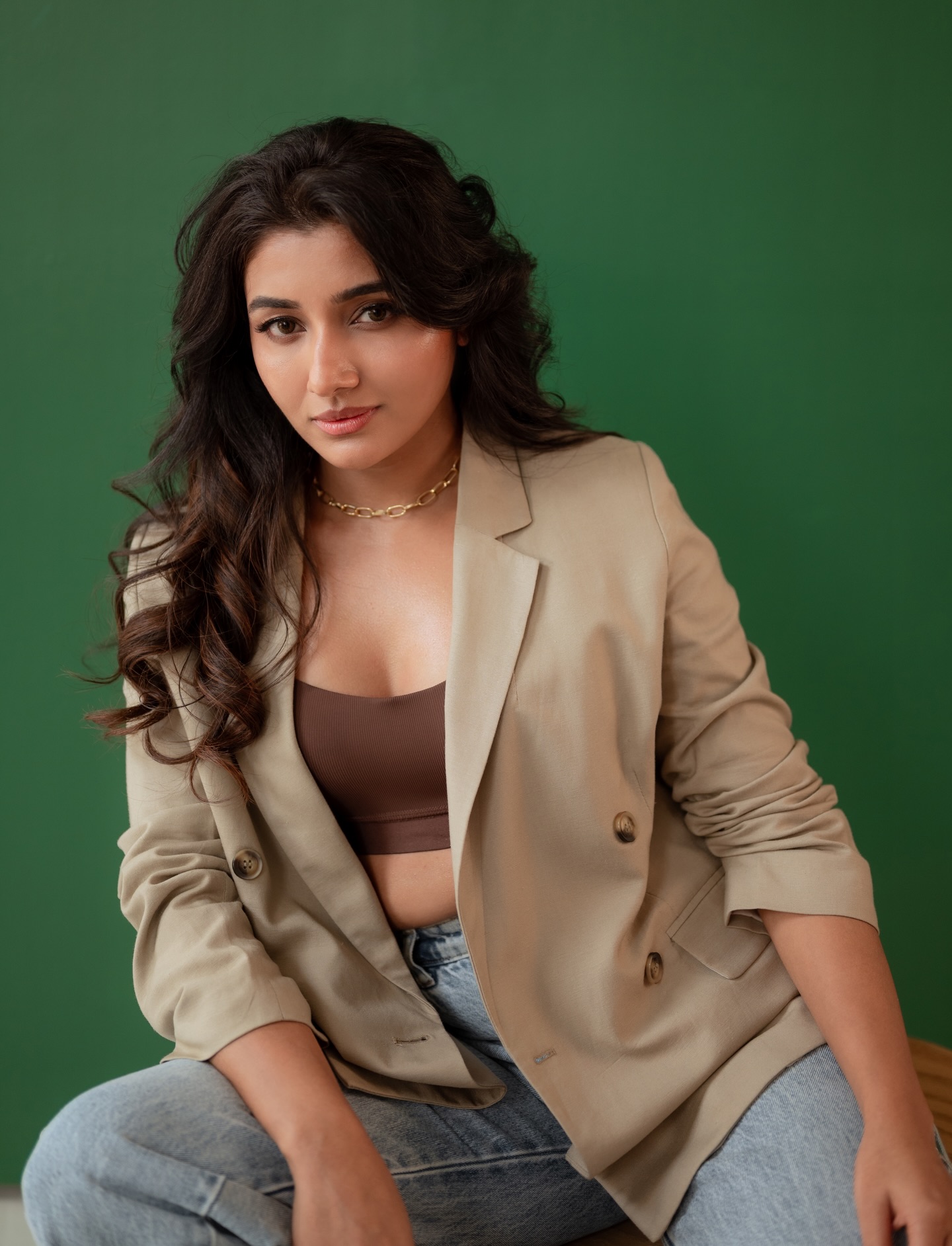 Mirna Menon latest glamour photos