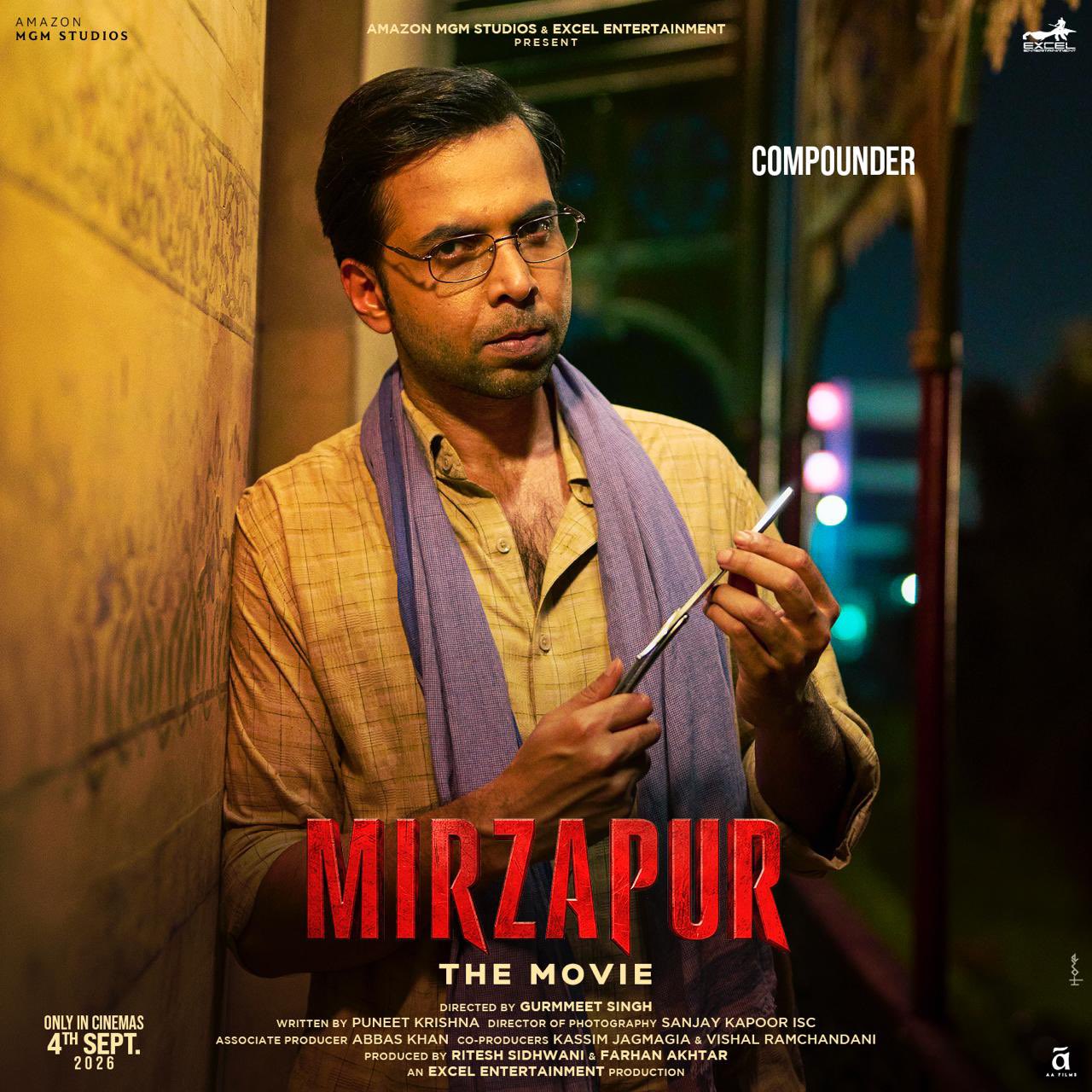 Abhishek Banerjee as Compounder in Mirzapur The Movie
