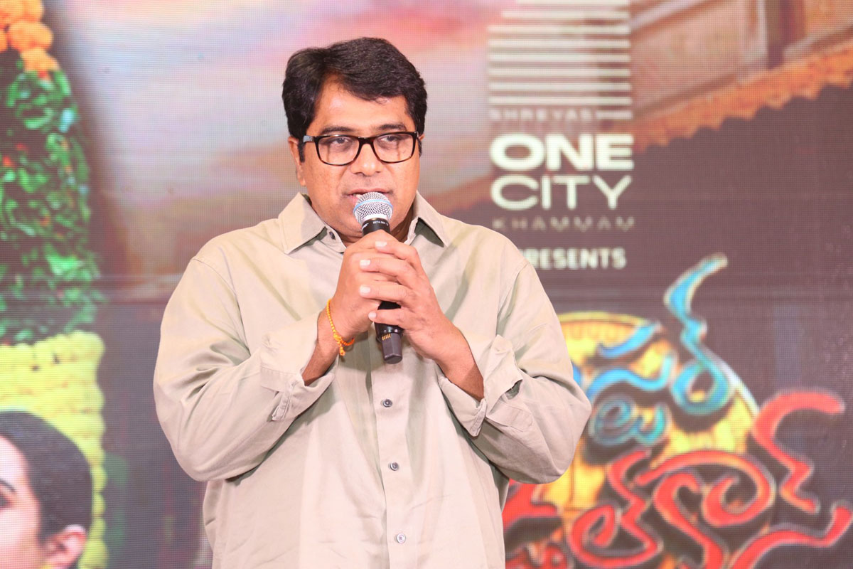 Director Dasaradh delivering his speech