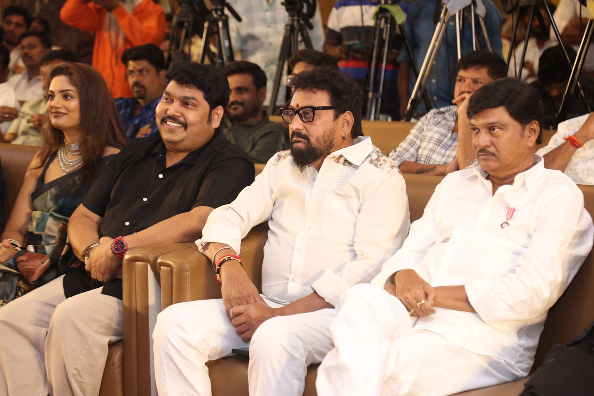Karuna, Sai Karthik, Prudhvi Raj and Rajendra Prasad