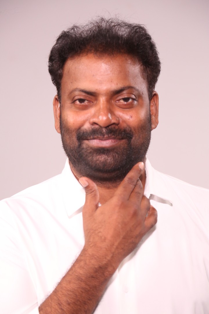 Mittapalli Surender classic style look