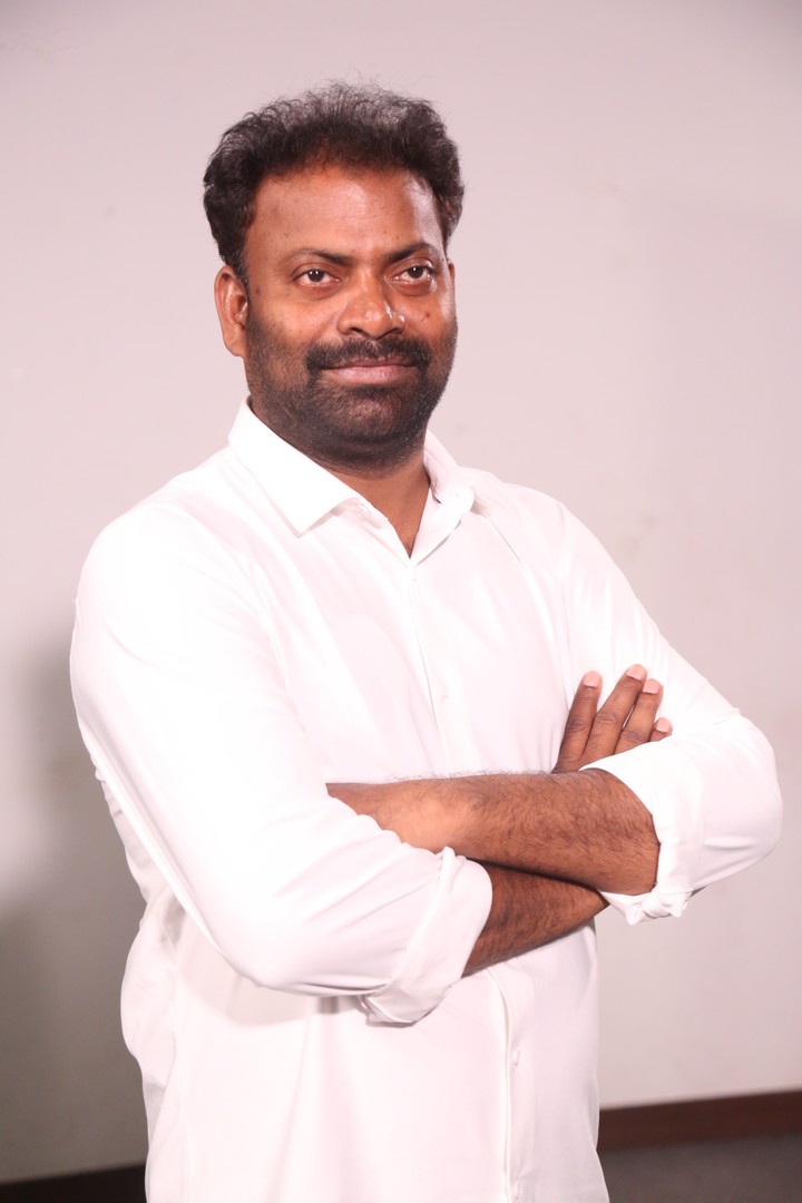 Mittapalli Surender sophisticated look