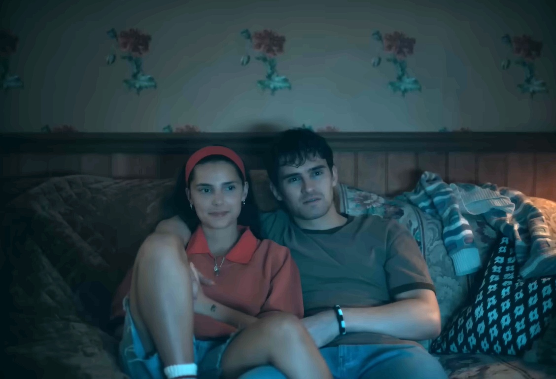 Plot: Romance Turns Into a Supernatural Nightmare