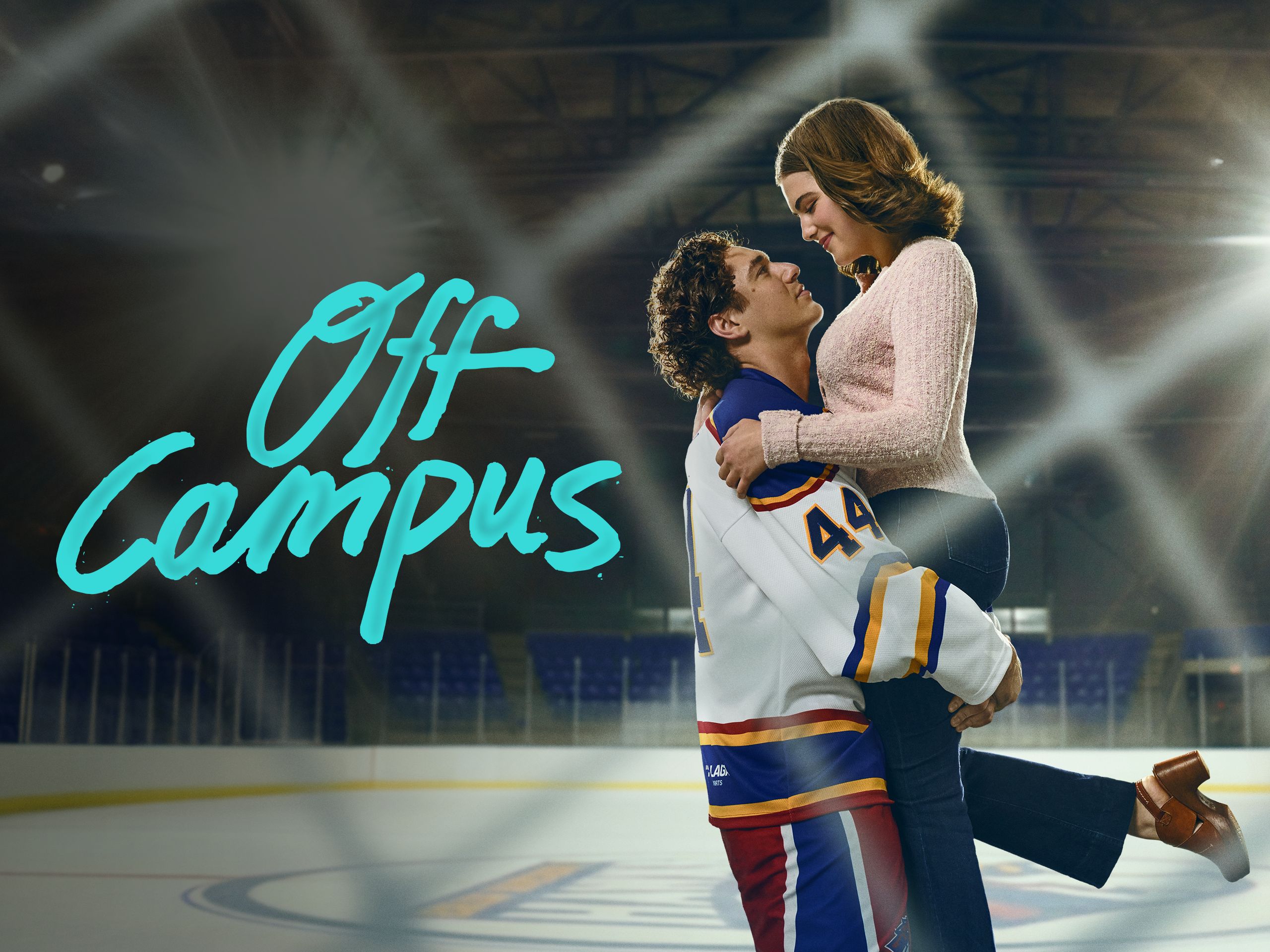 Off Campus: A College Romance Full of Chemistry and Challenges