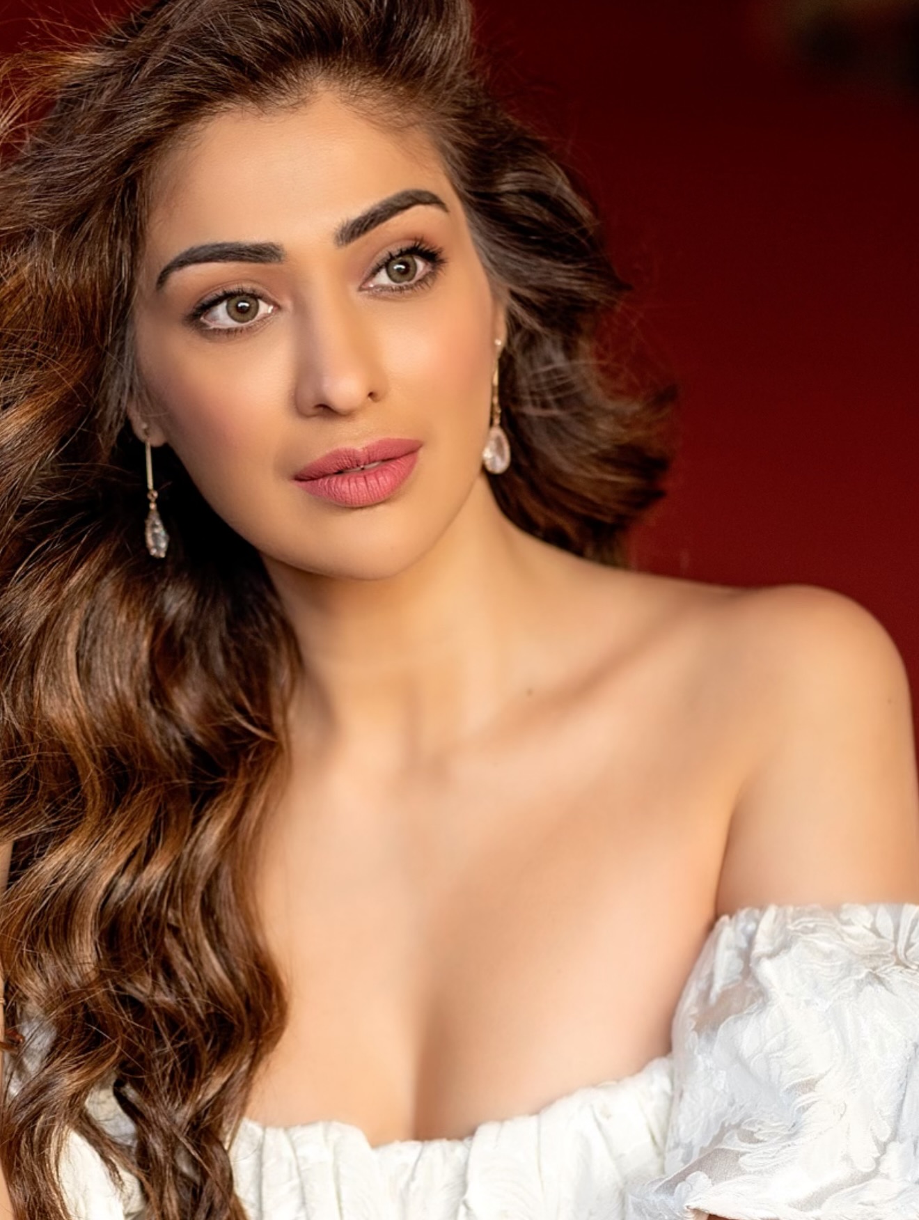 Raai Laxmi glamorous celebrity fashion