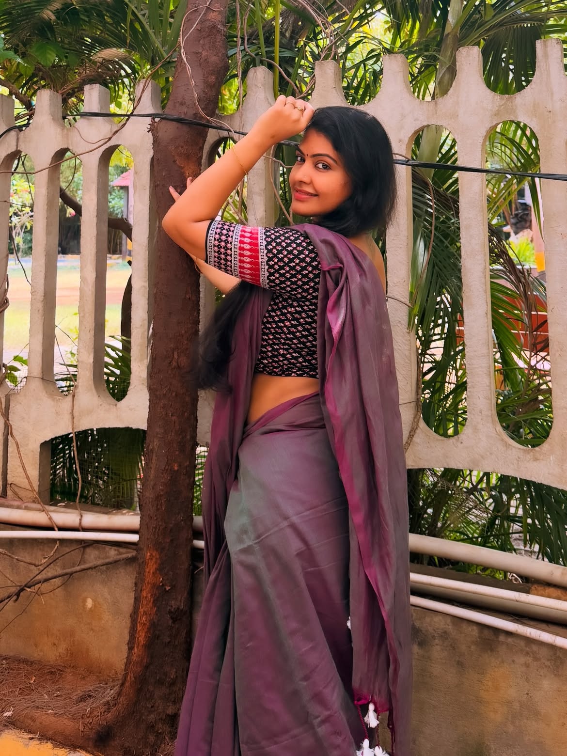 Rachitha Mahalakshmi's Latest Saree Photos Go Viral on Social Media