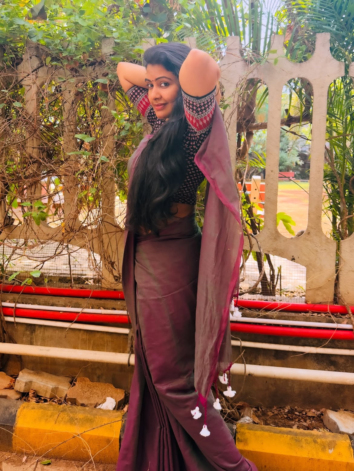 Rachitha Mahalakshmi's Latest Saree Photos Go Viral on Social Media