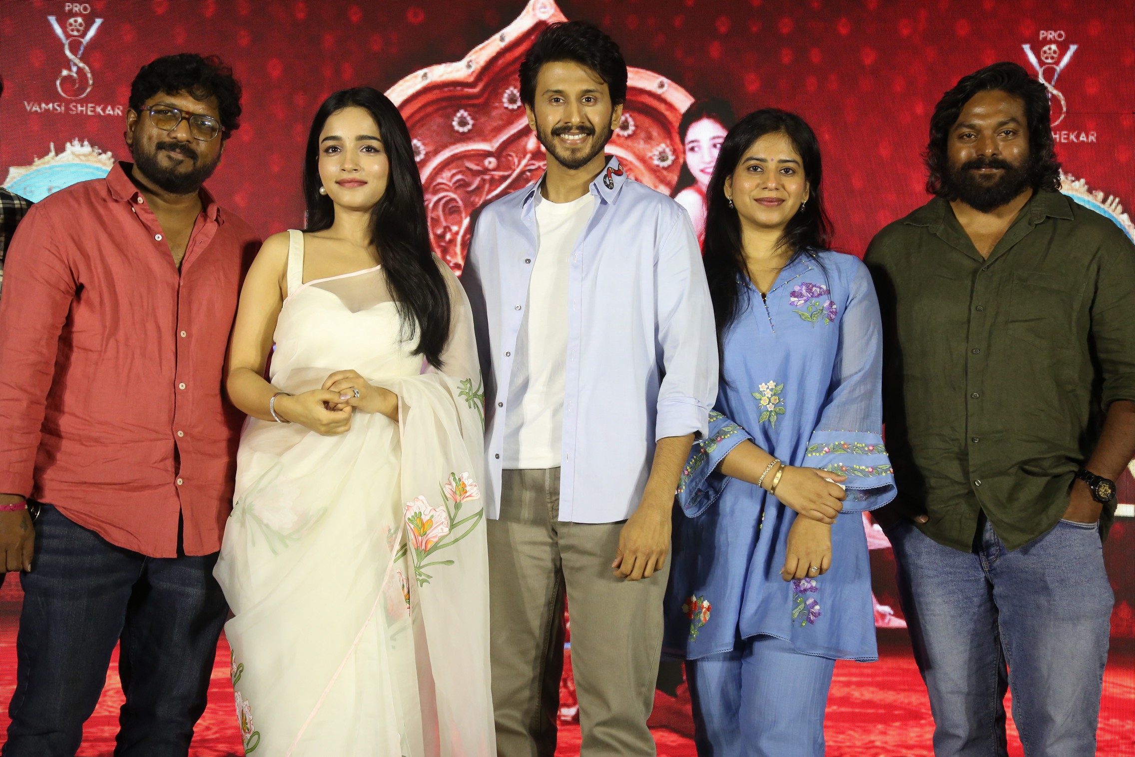 Annil Boyiidapu, Ruthvik, Vishakha Dhiman and team at Raja The Raja press meet