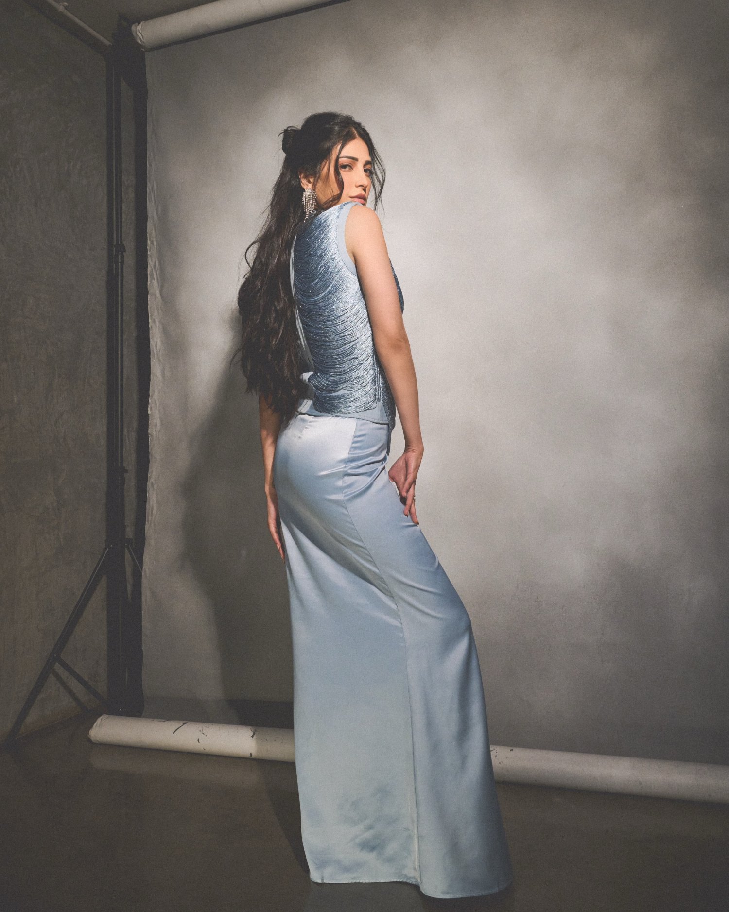 Shruti Haasan modern celebrity style