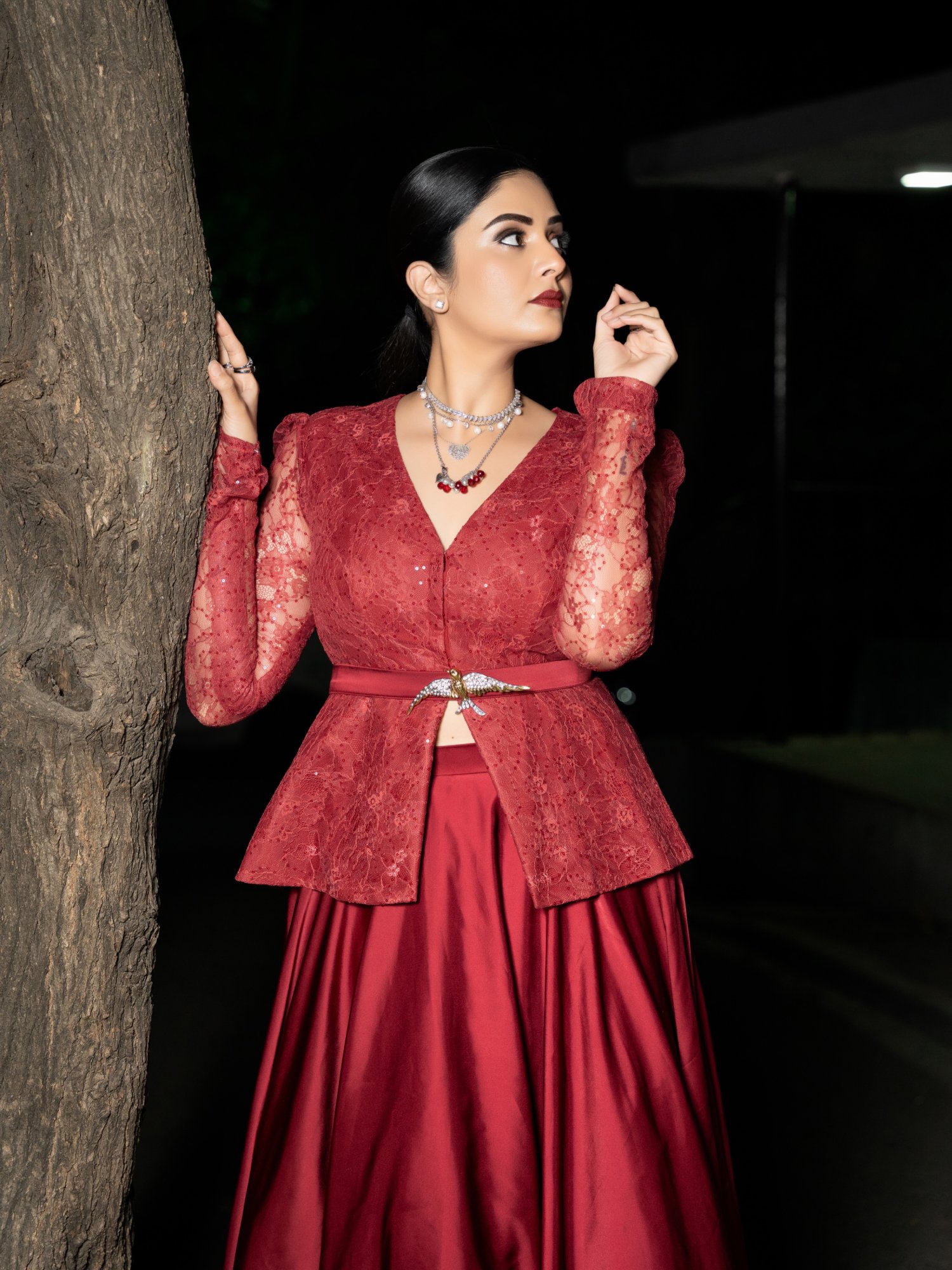 A Waistline Designed to Shine