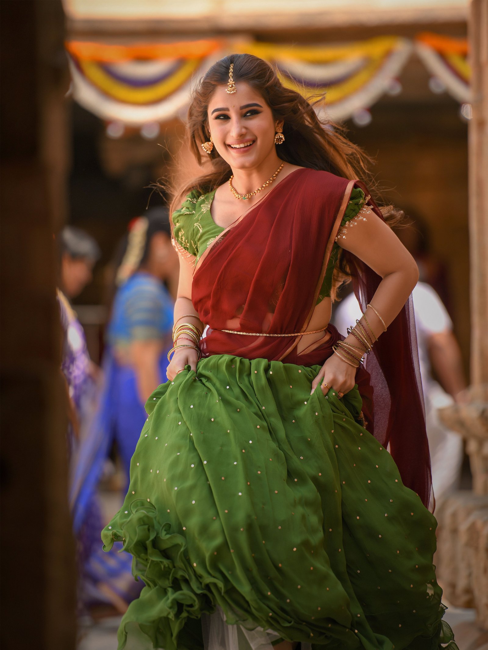 Rasha Thadani Gunde Pelipothondhe song still
