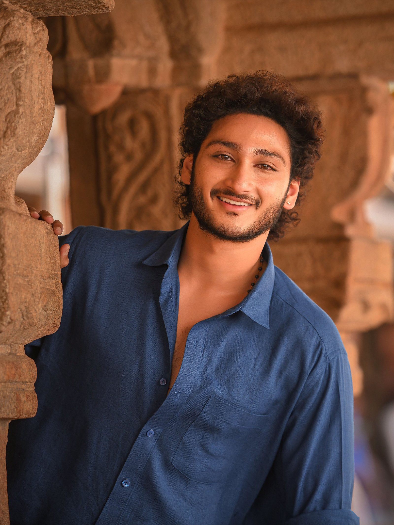 Jaya Krishna Gunde Pelipothondhe song