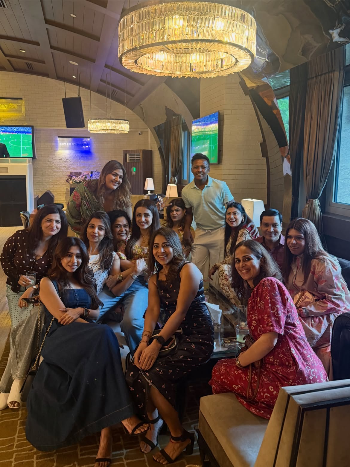 Trisha Celebrates Mother Uma Krishnan's 70th Birthday; Celebration Photos Go Viral