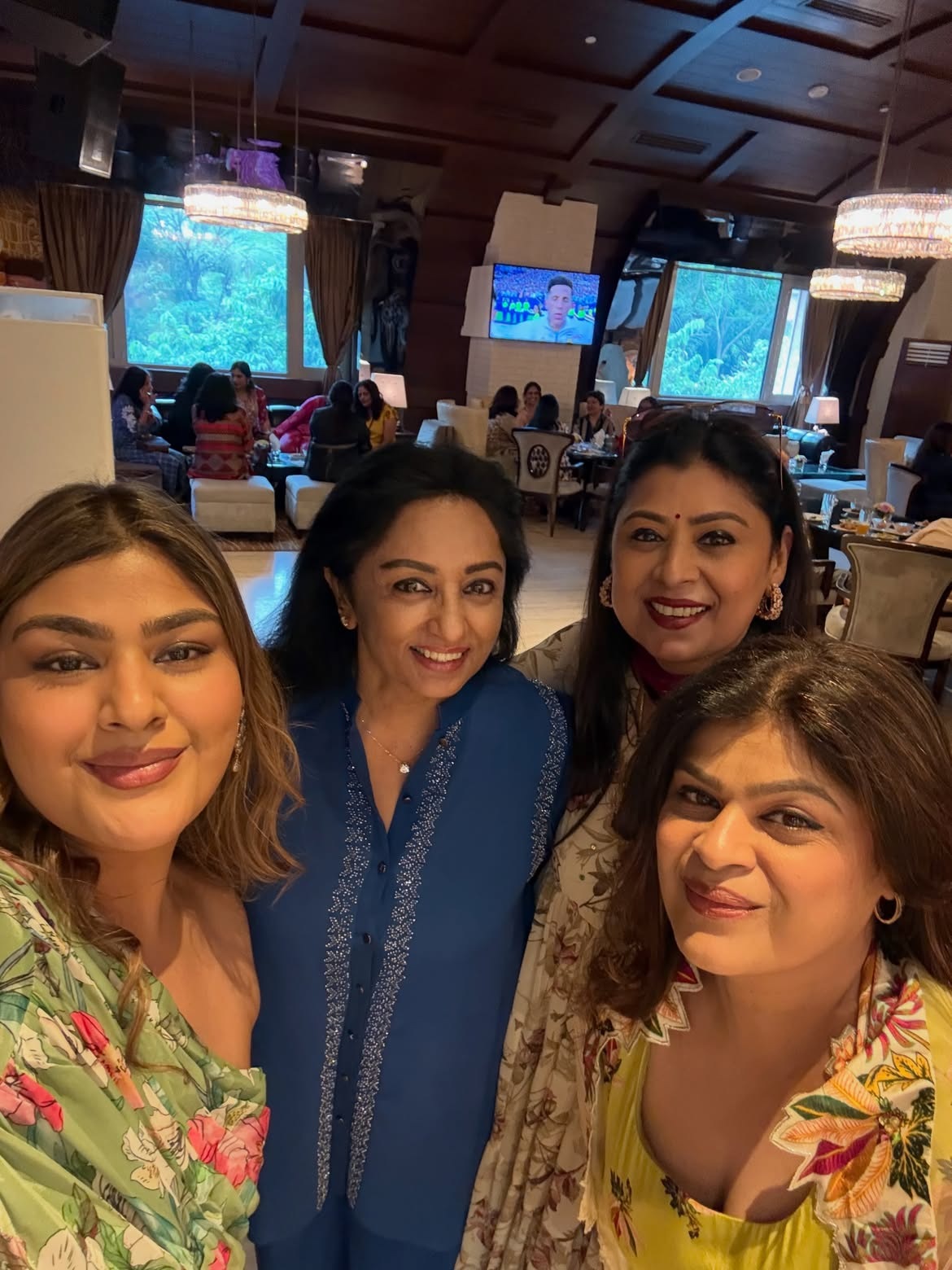 Trisha Celebrates Mother Uma Krishnan's 70th Birthday; Celebration Photos Go Viral