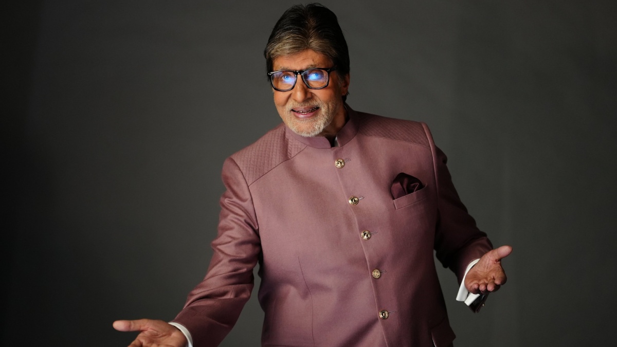 Amitabh Bachchan’s 3:41 AM Tweet Sparks Confusion, Fans React To His Cryptic Message
