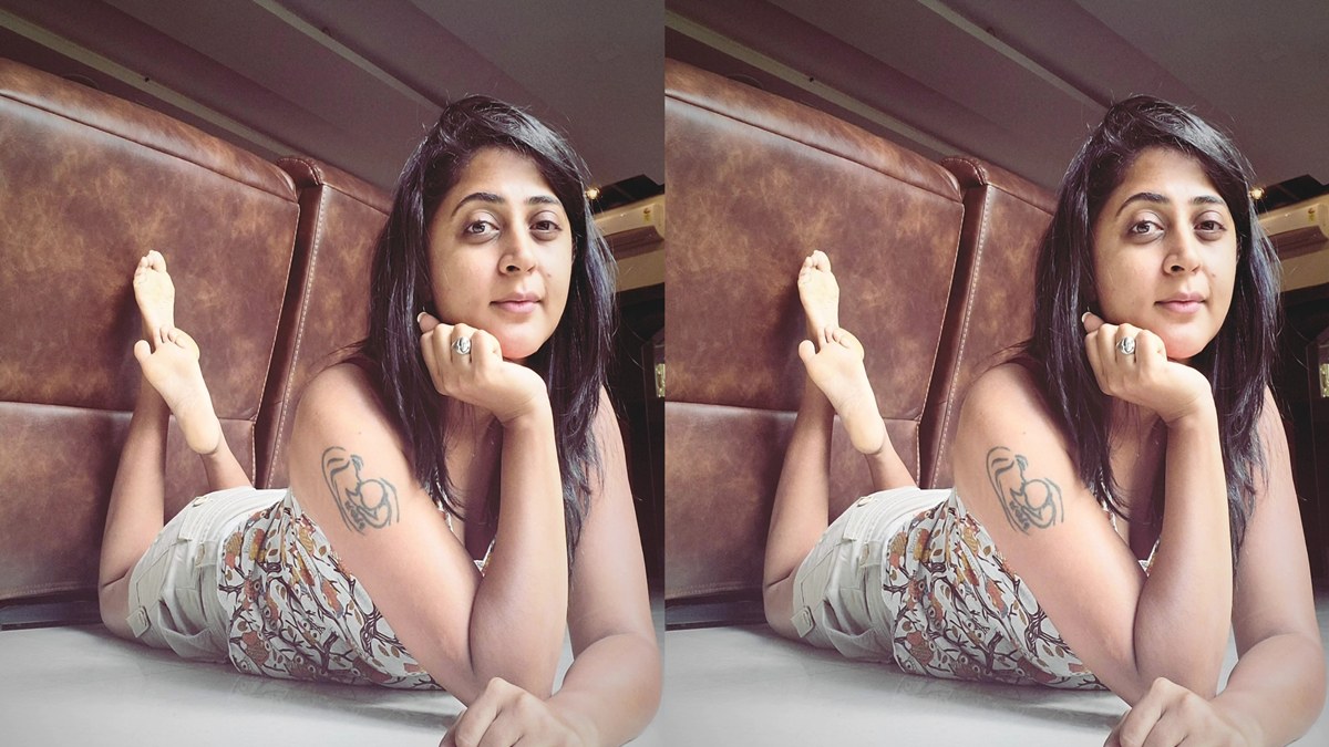 எதிர்நீச்சல் கனிகா அசத்துறாங்க.. டவுசர் போட்டாலும் சரி, சேலை கட்டினாலும் சரி சூப்பரா இருக்காங்களே