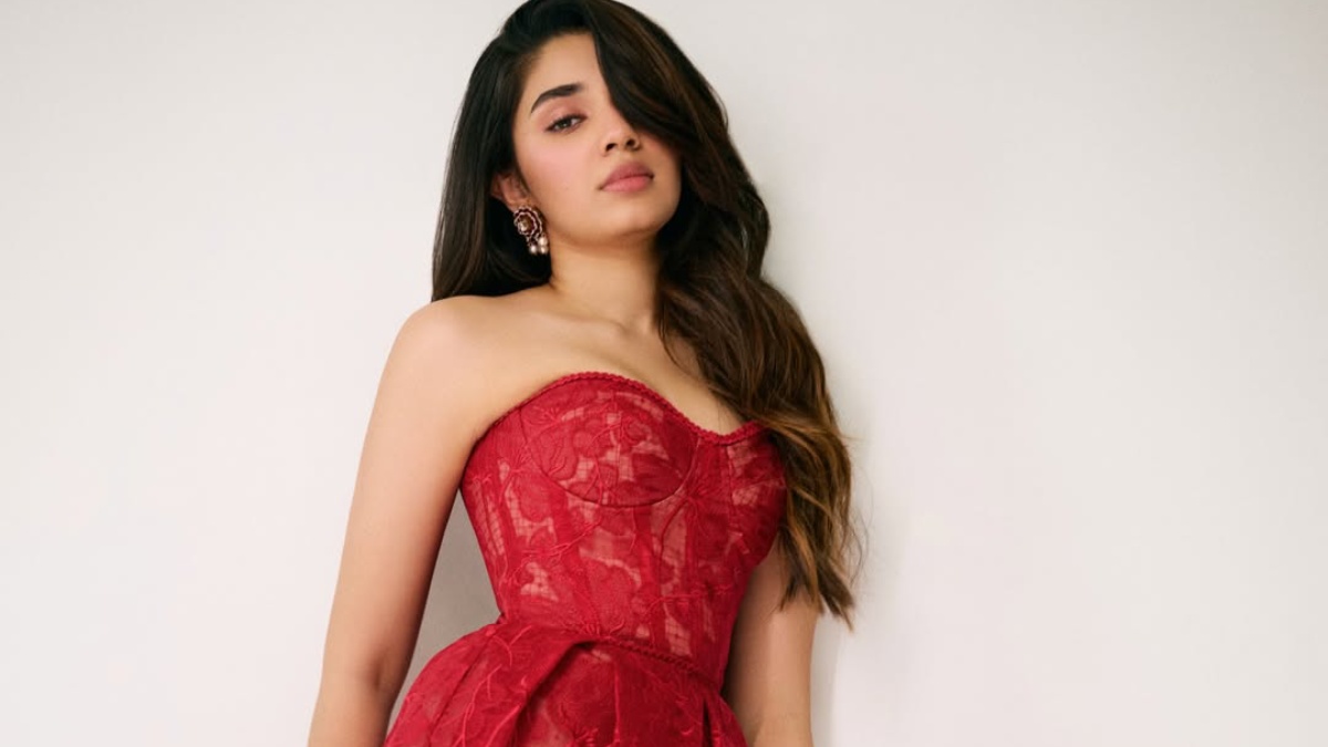 Krithi Shetty Turns Up the Glam Quotient in Fiery Red Lace Dress, Fans Can’t Look Away