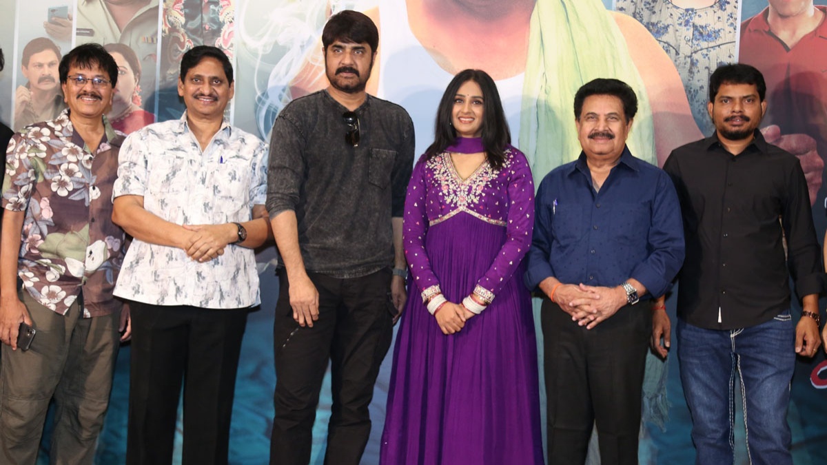 Mister Middle Class Movie Teaser Launch Stills