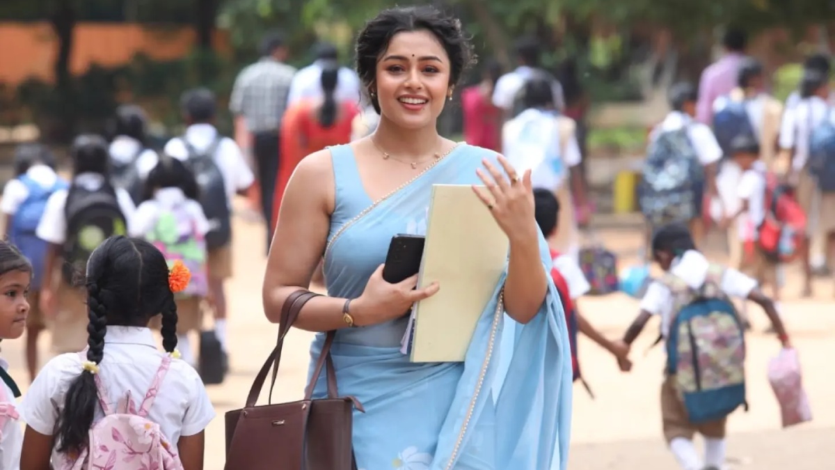Mokksha Sengupta's Meenu Miss in Gatta Kusthi 2 Wins Hearts: From School Teacher to Tamil Cinema's New Sensation