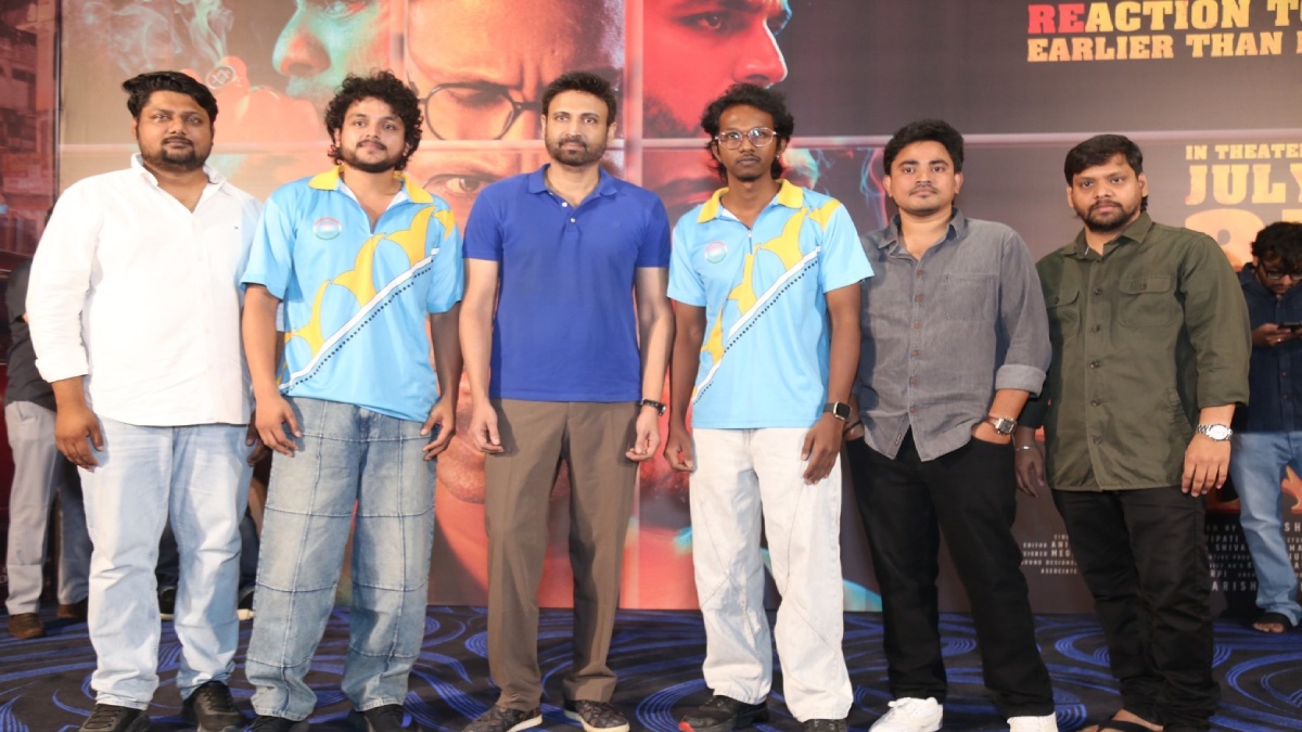 ‘ఎన్నో ఆఫీసుల చుట్టూ తిరిగా... సింగిల్ సిట్టింగ్‌లో సుమంత్ గ్రీన్ సిగ్నల్’