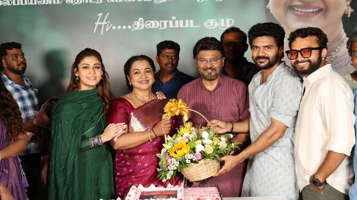 49 வருடங்களை நிறைவு செய்த ராதிகா.. ஷூட்டிங் ஸ்பாட்டில் நயன்தாராலாம் கலக்கிட்டாங்க.. செம அன்யோன்யமா இருக்காங்களே