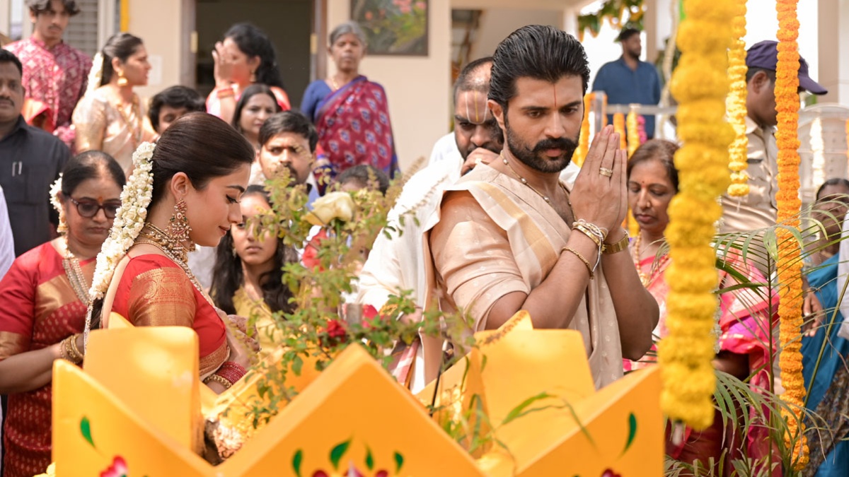 Rashmika Mandanna & Vijay Deverakonda Begin New Chapter With Satyanarayana Vratam at Their Telangana Home