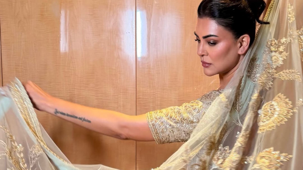 Sushmita Sen’s 10 Most Stunning Fashion Moments That Define Timeless Glamour