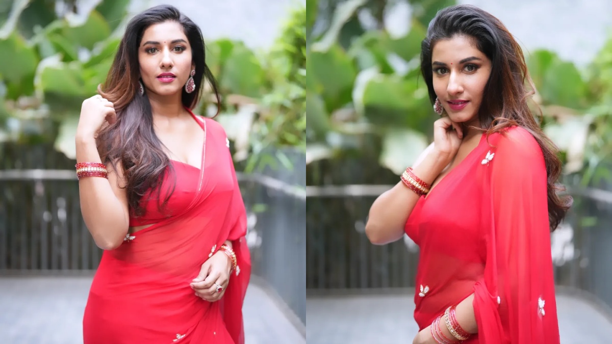 Vishnupriya Bhimeneni's Gorgeous Red Saree Look Is Pure Traditional Glamour