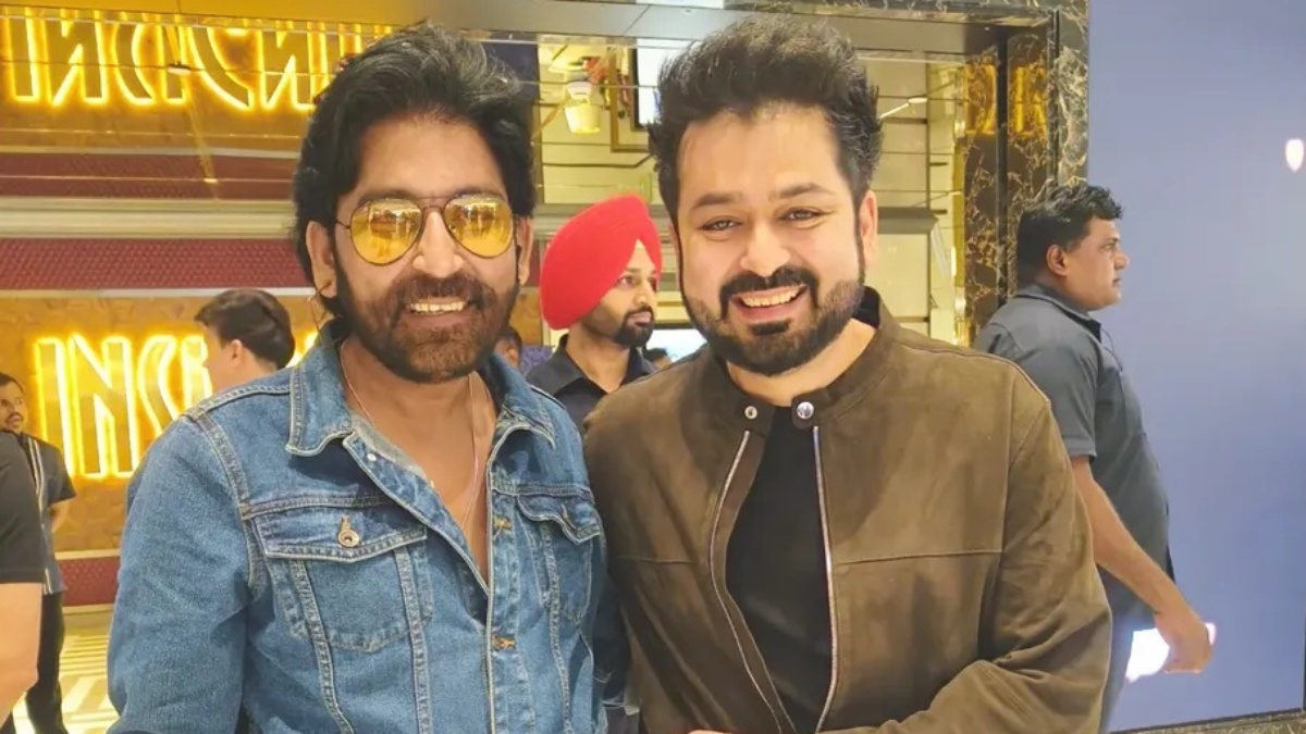 Vivek Sinha Reacts to Salary Buzz: “Didn’t Get ₹1 Crore for Dhurandhar”