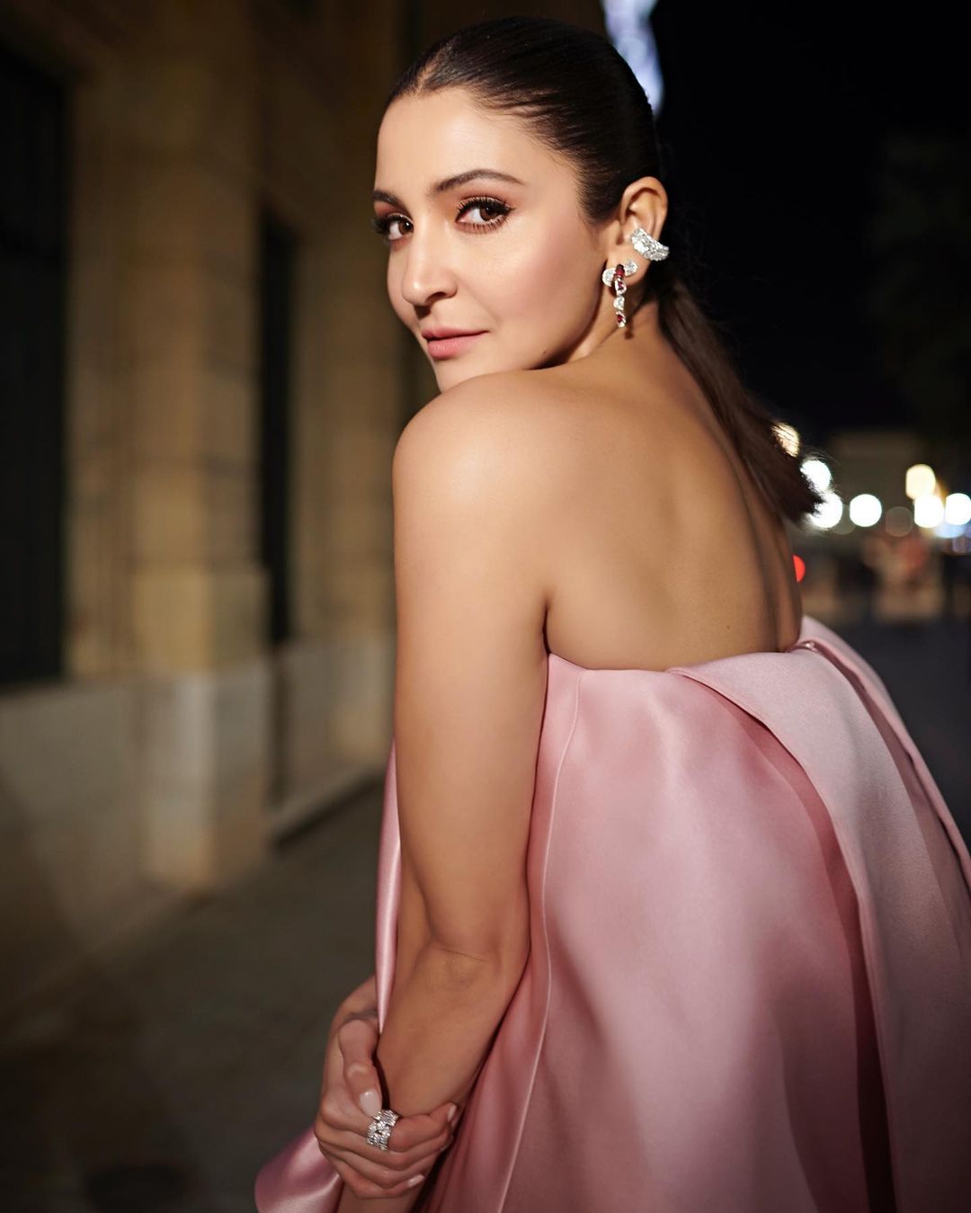 anushka sharma cannes look