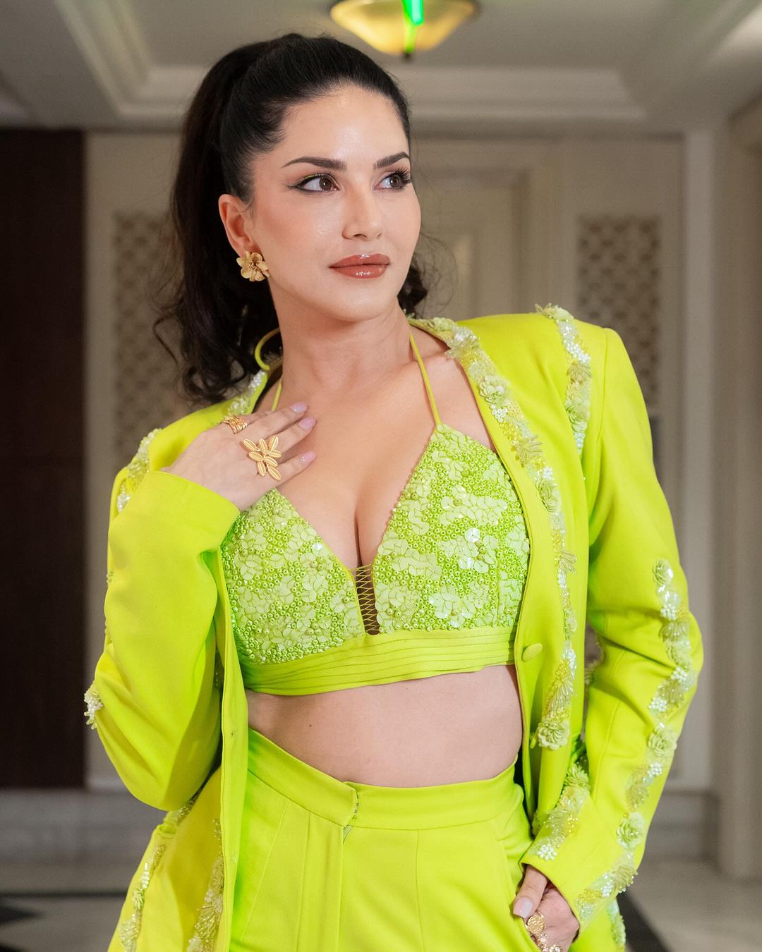 sunny-leone