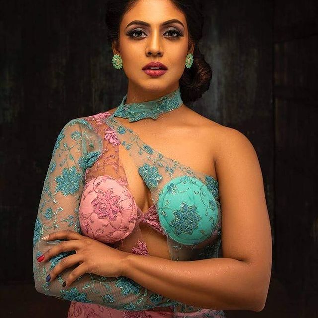 iniya