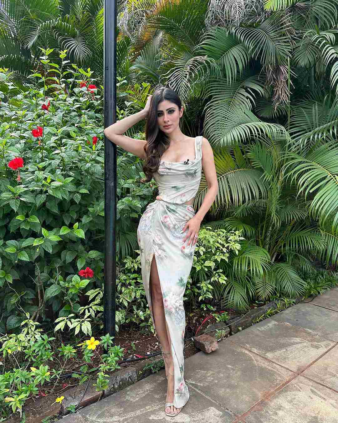 mouni roy