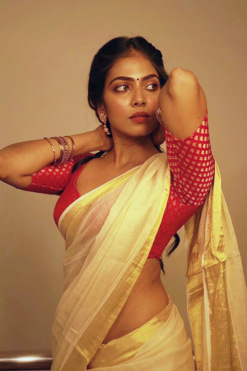 malavika mohanan
