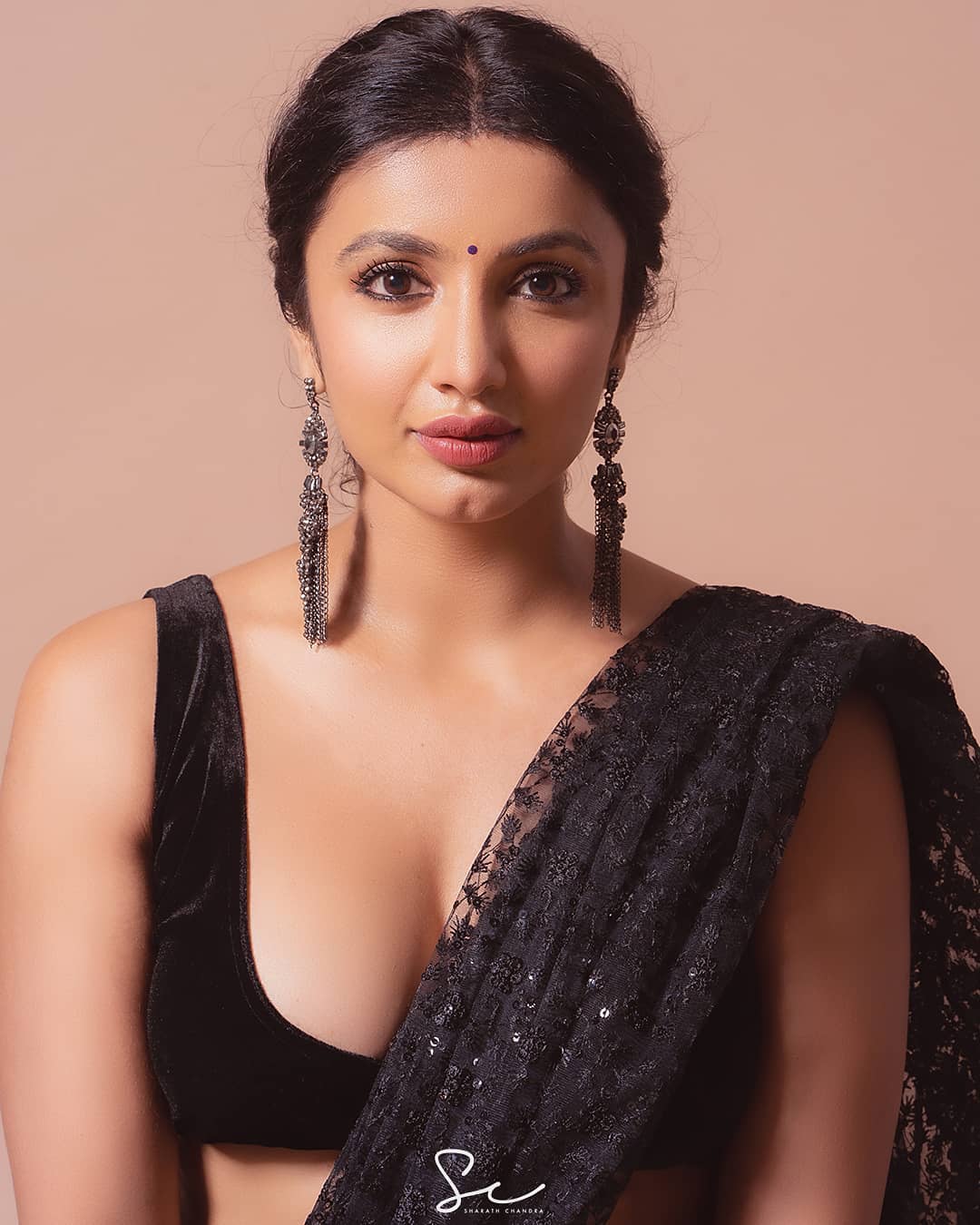 Tejaswi madivada